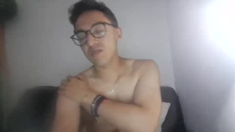 aleexrune online show from April 16, 10:34 pm