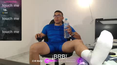 alejandrocock online show from April 21, 10:10 am