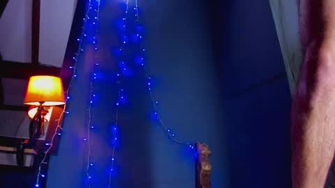 Snapshot of alejo_323__ chatting on January 14, 2:40 am alejo_323__ online show from January 14, 2:40 am
