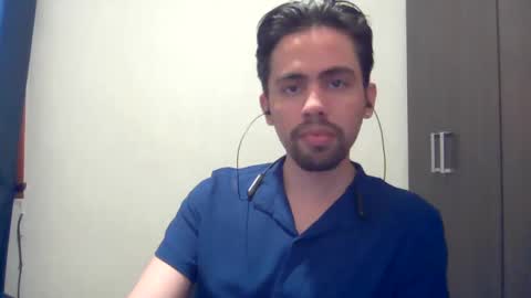 alejo_shy online show from December 25, 9:22 pm