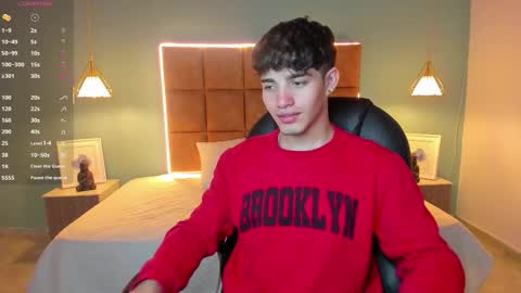 ALejoo Saenz online show from October 21, 3:09 am