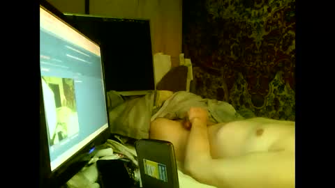 Snapshot of alekss4 chatting on February 16, 5:37 am alekss4 online show from February 16, 5:37 am