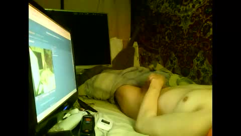 Snapshot of alekss4 chatting on February 17, 4:31 am alekss4 online show from February 17, 4:31 am