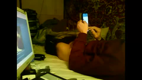 Snapshot of alekss4 chatting on December 18, 11:02 am alekss4 online show from December 18, 11:02 am