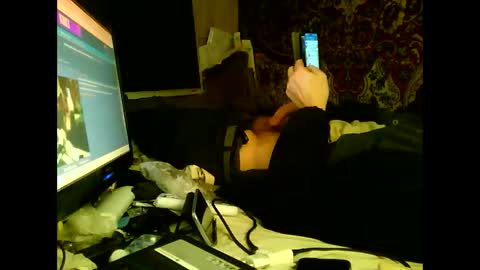 Snapshot of alekss4 chatting on January 24, 11:48 am alekss4 online show from January 24, 11:48 am