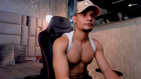 Alessandro King online show from December 20, 5:18 pm