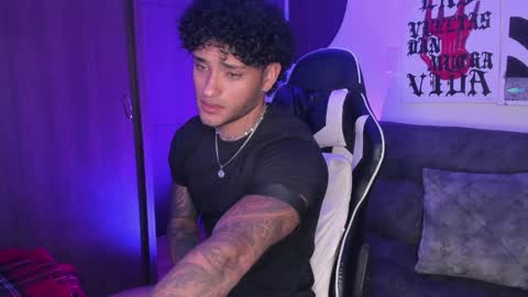 Alessandro Vanni online show from April 24, 2:25 am