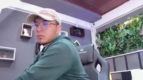 Alex online show from March 5, 12:22 pm