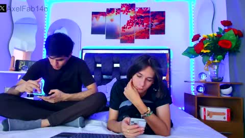 Snapshot of alex_and_fabian chatting on January 28, 6:49 pm sneider online show from January 28, 6:49 pm