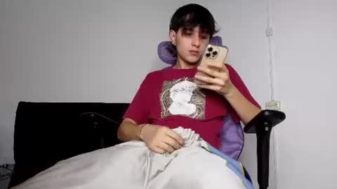 alex_connorr online show from July 29, 11:26 pm