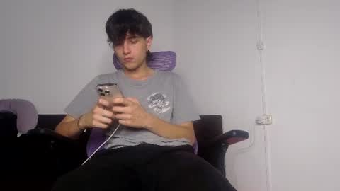 alex_connorr online show from July 18, 10:04 pm