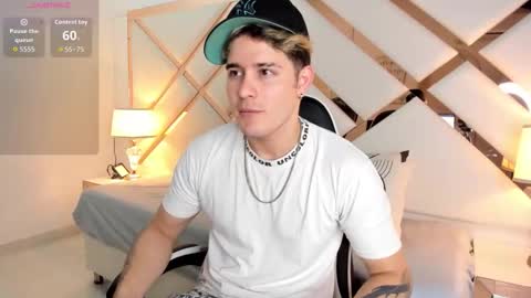 Alex  online show from February 21, 8:10 pm