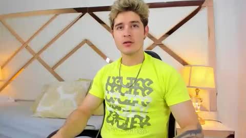 Alex  online show from April 21, 7:42 pm