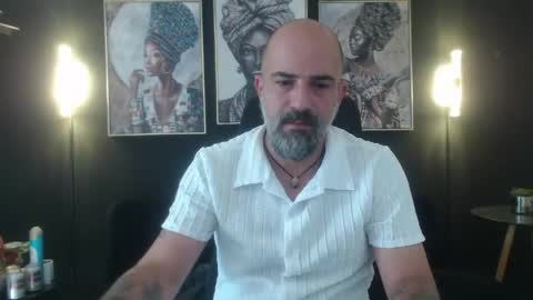 Alex Saints online show from April 21, 5:08 pm