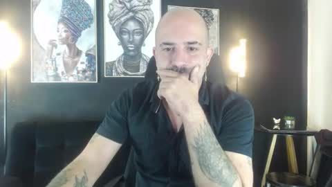 Snapshot of alex_saints_ce chatting on October 20, 12:36 am Alex Saints online show from October 20, 12:36 am