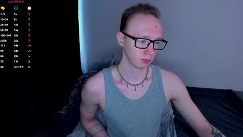 alex_silent online show from April 21, 8:31 am