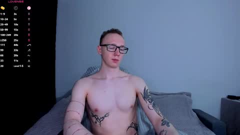 alex_silent online show from June 6, 4:46 pm