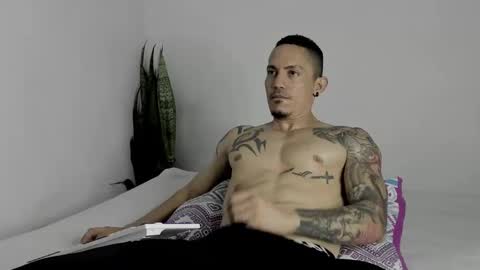 Snapshot of alex_sthorm chatting on December 21, 12:38 pm alex_sthorm online show from December 21, 12:38 pm