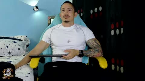 alex_sthorm online show from July 9, 3:11 am