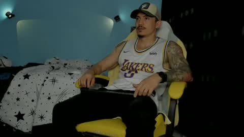 Snapshot of alex_sthorm chatting on September 23, 3:06 am alex_sthorm online show from September 23, 3:06 am