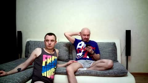 Alex and Tobey online show from March 8, 2:48 am