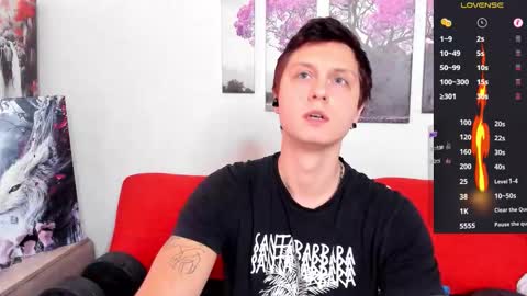 Snapshot of alex_wandhot chatting on October 14, 11:39 am Alex WandHot online show from October 14, 11:39 am