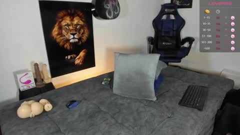 Snapshot of alex_woll11 chatting on March 11, 9:37 pm Alex Woll online show from March 11, 9:37 pm