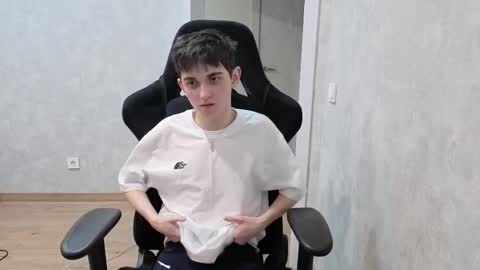 Alexander online show from April 4, 7:11 pm