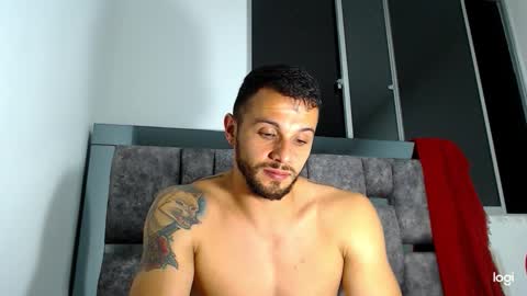 Snapshot of alexander_2015 chatting on October 19, 4:28 am alexander_2015 online show from October 19, 4:28 am