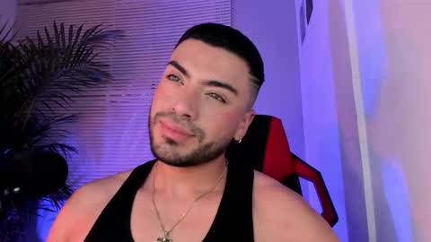 Snapshot of alexander_diiaz chatting on September 30, 10:41 am Alexander Diaz online show from September 30, 10:41 am