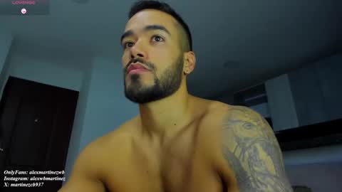 Snapshot of alexander_martines chatting on October 7, 1:10 am Onlyfansalexmartinezwb Instagram alexwbmartinez Twitter martinezcb937 online show from October 7, 1:10 am