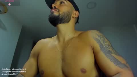 Snapshot of alexander_martines chatting on October 15, 1:57 am Onlyfansalexmartinezwb Instagram alexwbmartinez Twitter martinezcb937 online show from October 15, 1:57 am