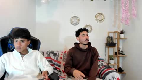 Snapshot of alexandluke1 chatting on October 10, 1:49 pm chicos hot online show from October 10, 1:49 pm