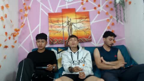Snapshot of alexandluke1 chatting on October 11, 1:59 pm chicos hot online show from October 11, 1:59 pm