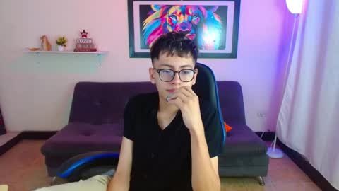 alex online show from June 9, 1:57 pm
