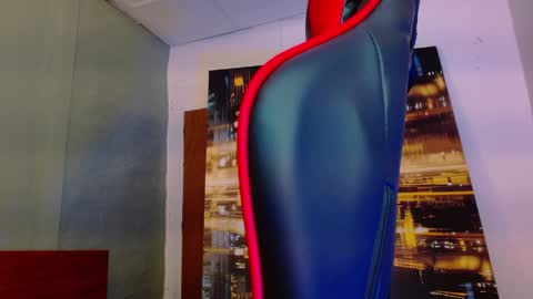 alexgiraldo__ online show from May 30, 12:54 am