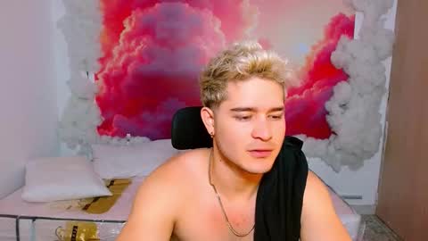 Alex online show from November 20, 7:34 pm