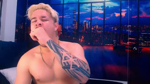 Alex online show from October 28, 7:16 pm