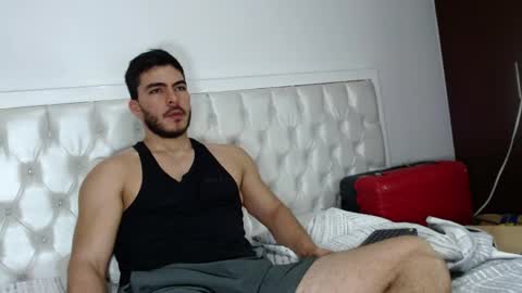 alexsb1998 online show from May 4, 11:50 pm