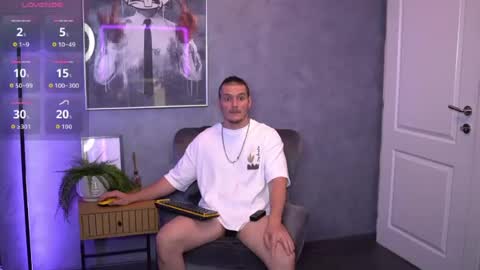 Alex online show from July 2, 10:32 am