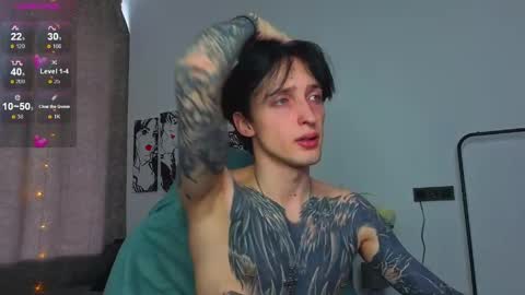 Alex online show from April 19, 8:25 am