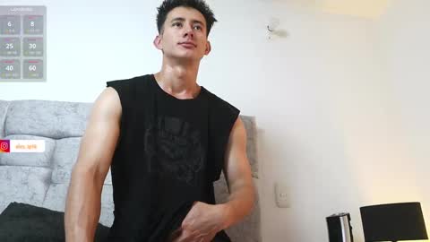 Snapshot of alexxx__01 chatting on February 20, 12:30 am Alex online show from February 20, 12:30 am