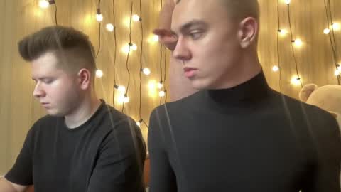 Snapshot of alexxx_d chatting on January 5, 5:41 pm AlexDimaIgor online show from January 5, 5:41 pm