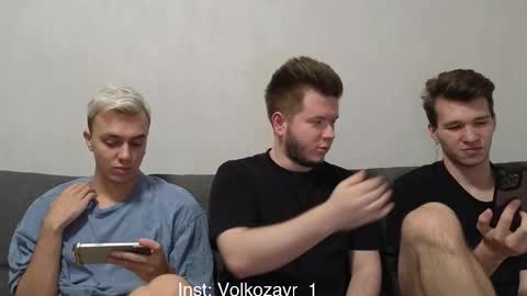 Snapshot of alexxx_d chatting on September 9, 7:57 pm AlexDimaIgor online show from September 9, 7:57 pm