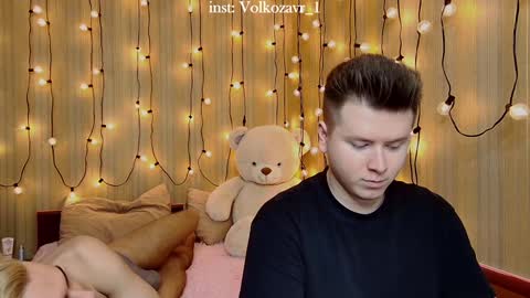 Snapshot of alexxx_d chatting on December 6, 2:17 pm AlexDimaIgor online show from December 6, 2:17 pm