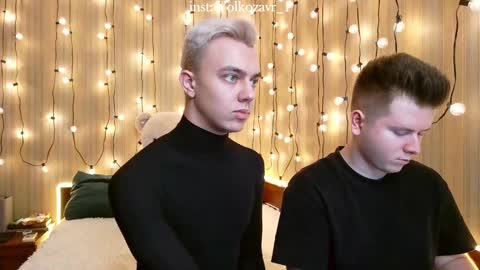 Snapshot of alexxx_d chatting on January 6, 5:27 pm AlexDimaIgor online show from January 6, 5:27 pm
