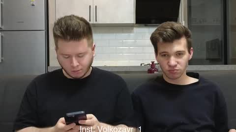 Snapshot of alexxx_d chatting on September 27, 8:06 pm AlexDimaIgor online show from September 27, 8:06 pm