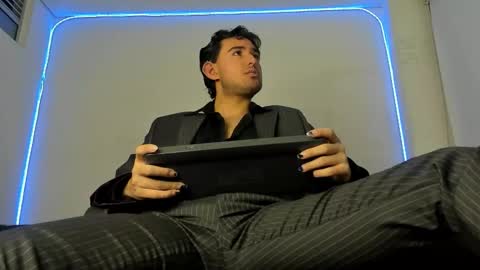 Alexander online show from February 3, 2:42 am