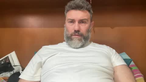 alfali online show from February 8, 1:05 pm