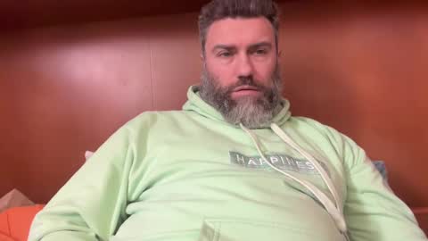 Snapshot of alfali chatting on March 9, 12:42 pm alfali online show from March 9, 12:42 pm